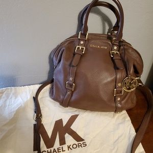 SOLD LOCALLY!! Michael Kors Bedford
